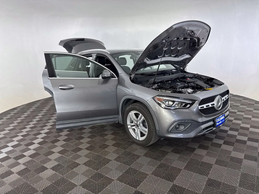 Used 2021  Mercedes-Benz GLA 250 image 13