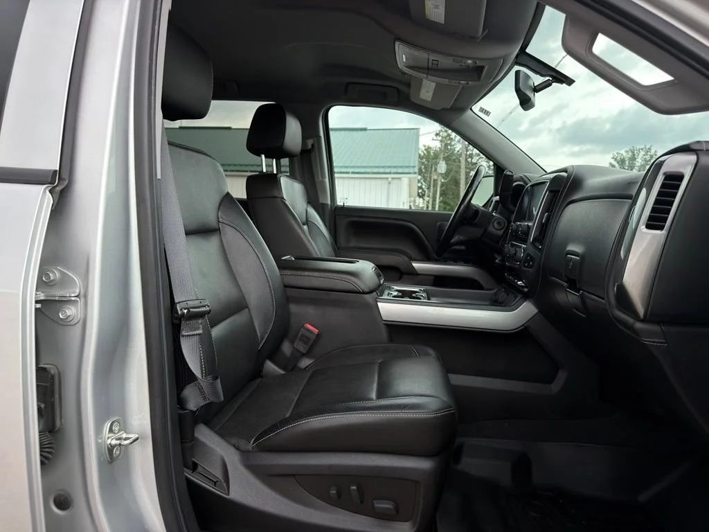 Used 2018 SILVER ICE METALLIC Chevrolet LTZ image 24