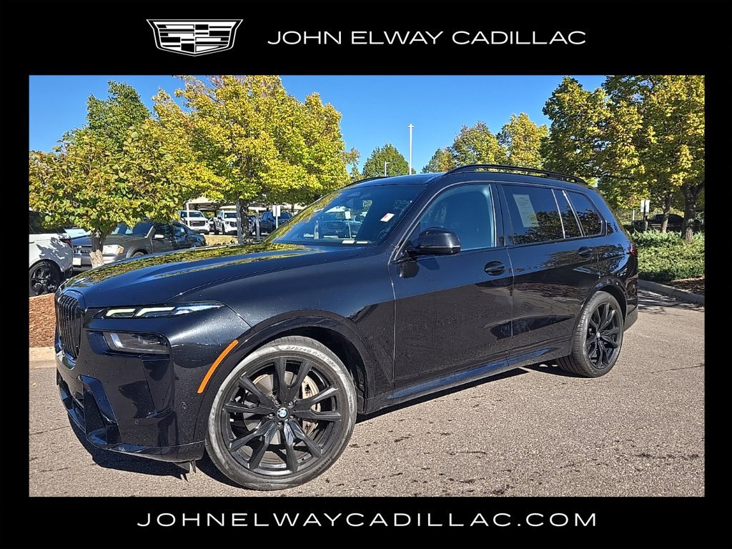 2023 BMW X7