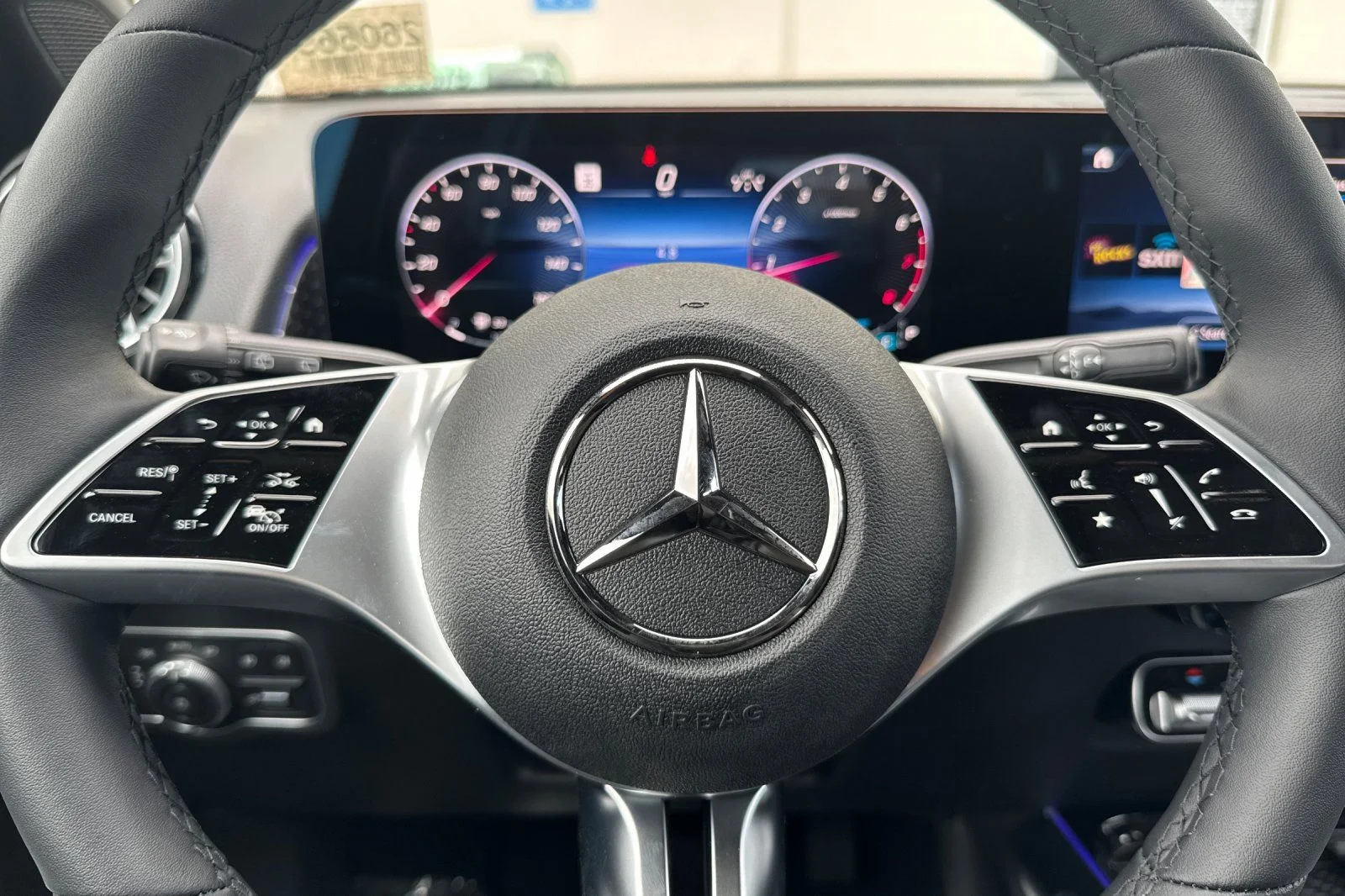 New 2026 Black Mercedes-Benz GLB 250 image 22