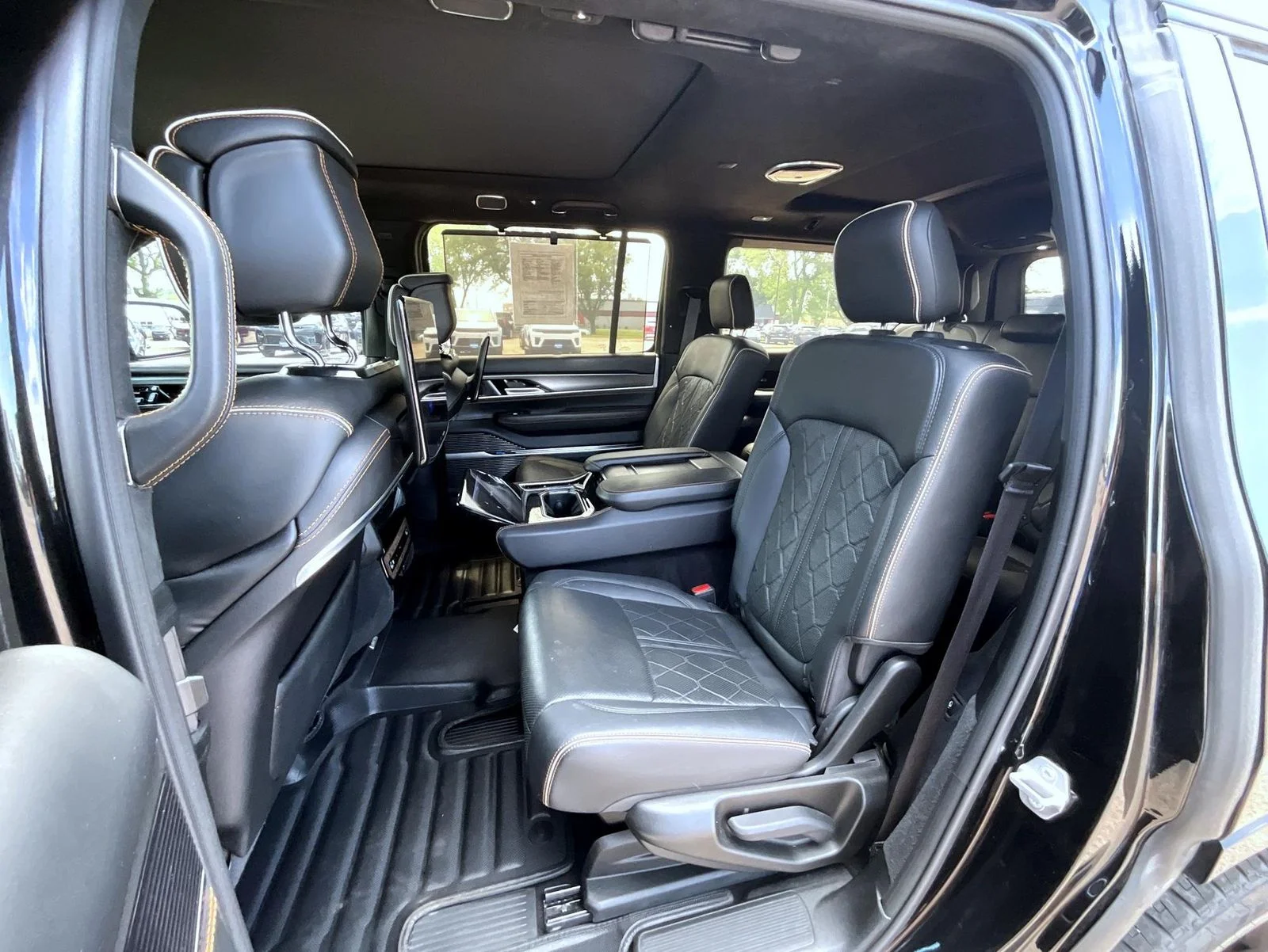 Certified Used 2023 Black Jeep Series III image 21