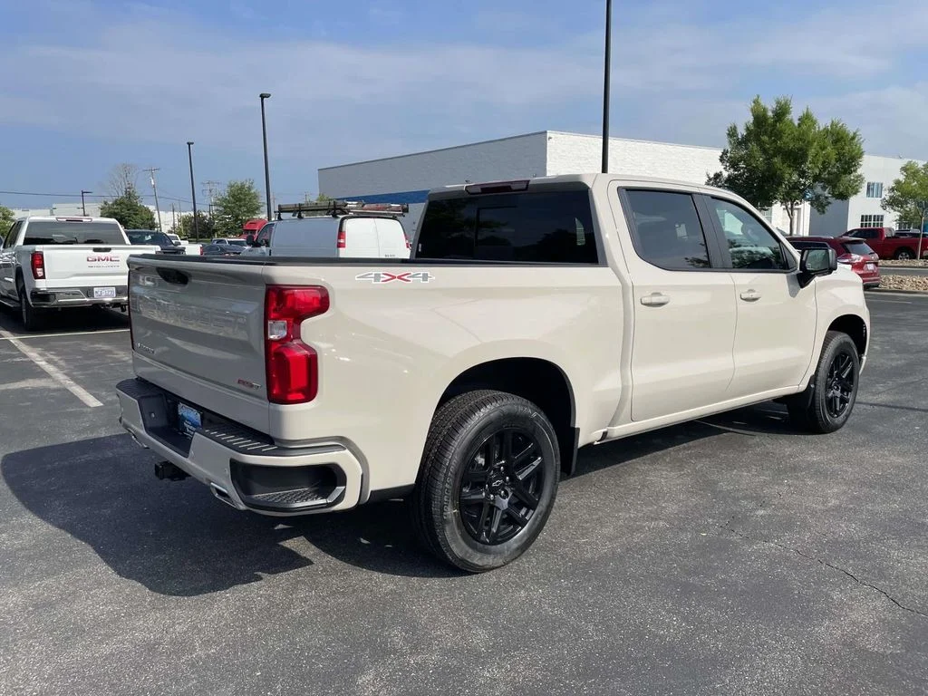 New 2026 White Sands Chevrolet RST image 6