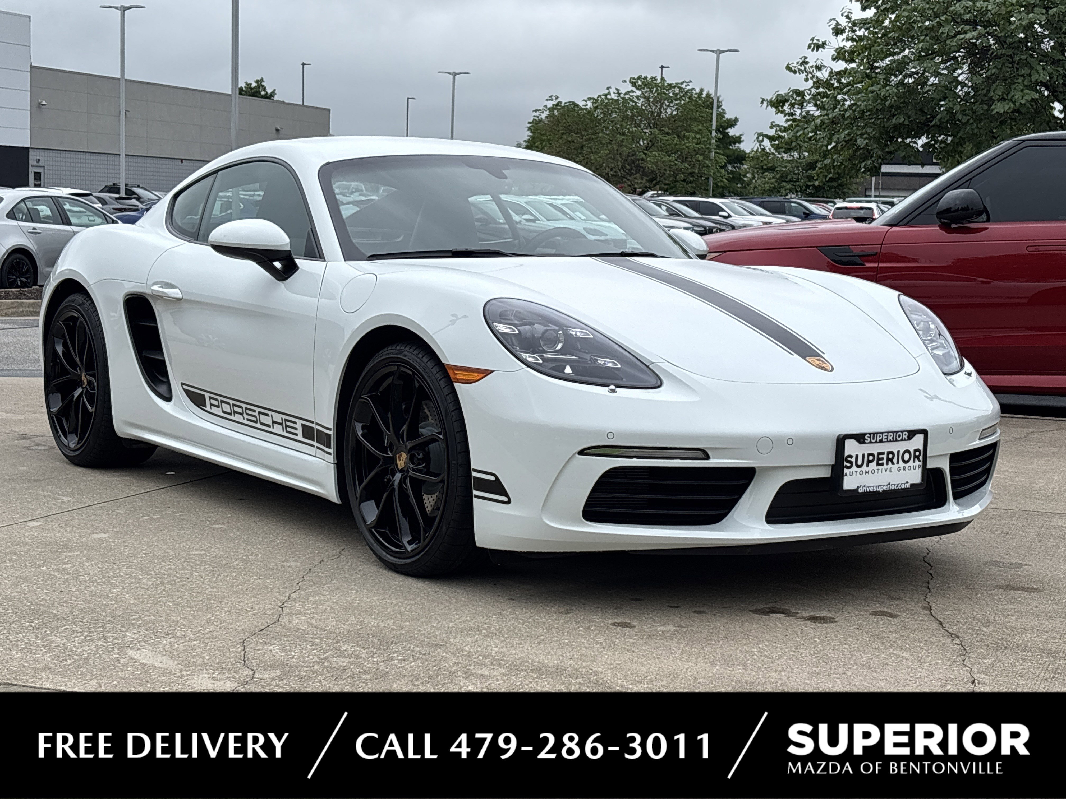 2024 Porsche 718 Cayman Style Edition's photo