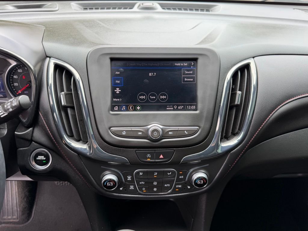 Used 2022 Summit White Chevrolet RS image 21