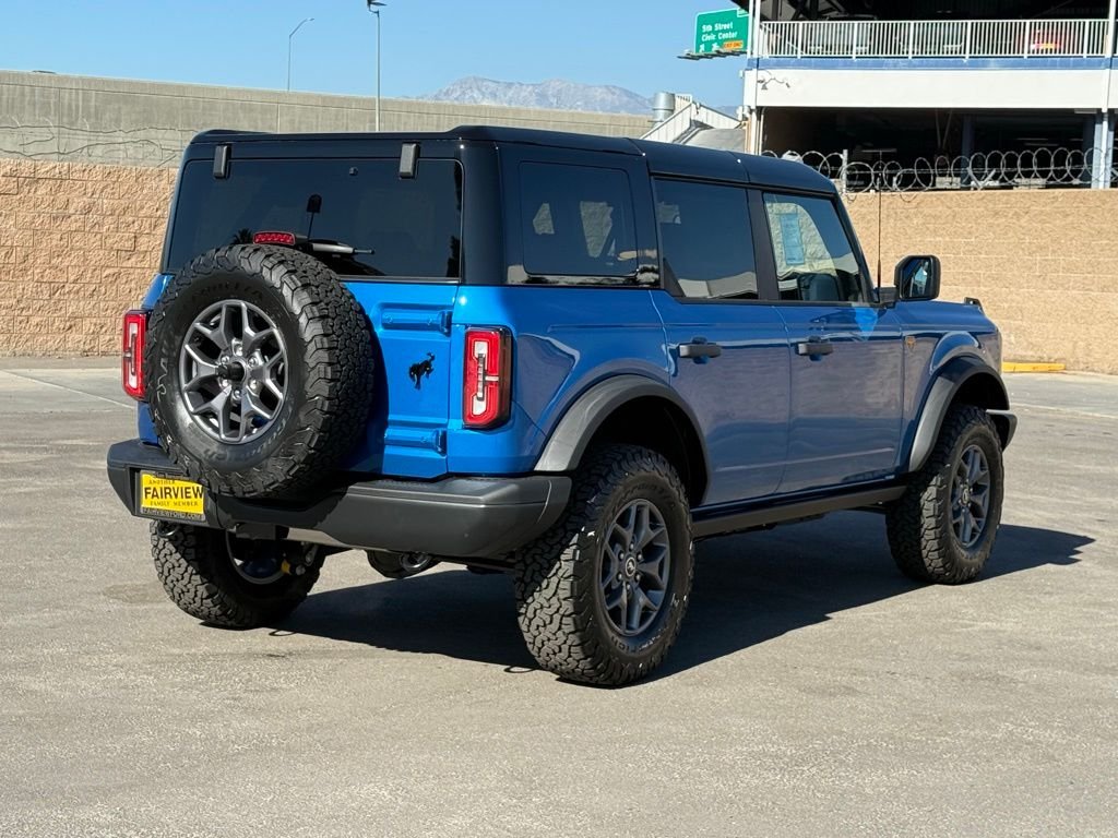 New 2025 Velocity Blue Metallic Ford Badlands® image 5