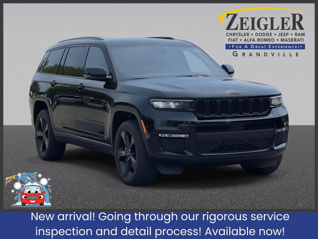 Used 2023 Black Jeep Limited image 1