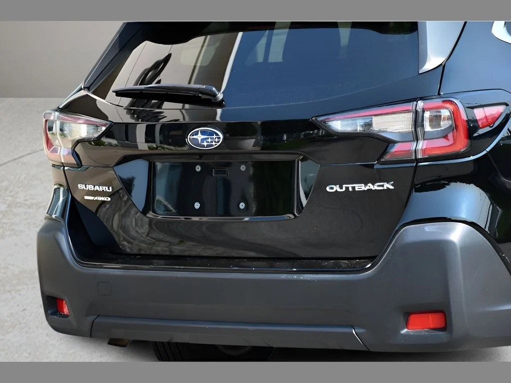 Certified Used 2024 Crystal Black Silica Subaru Premium image 28