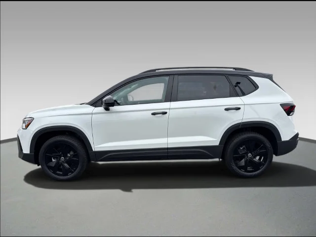 New 2026 Pure White W/Deep Black Roof Volkswagen 1.5T SE Black image 3