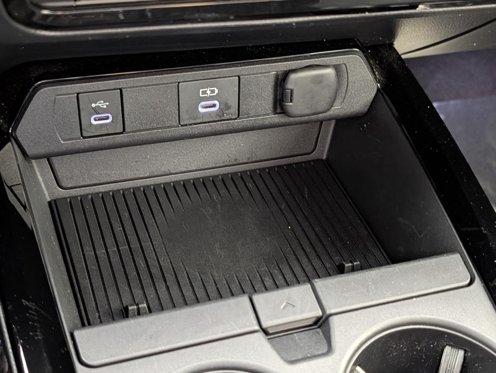 Used 2023 Wind Chill Pearl Toyota XSE image 26