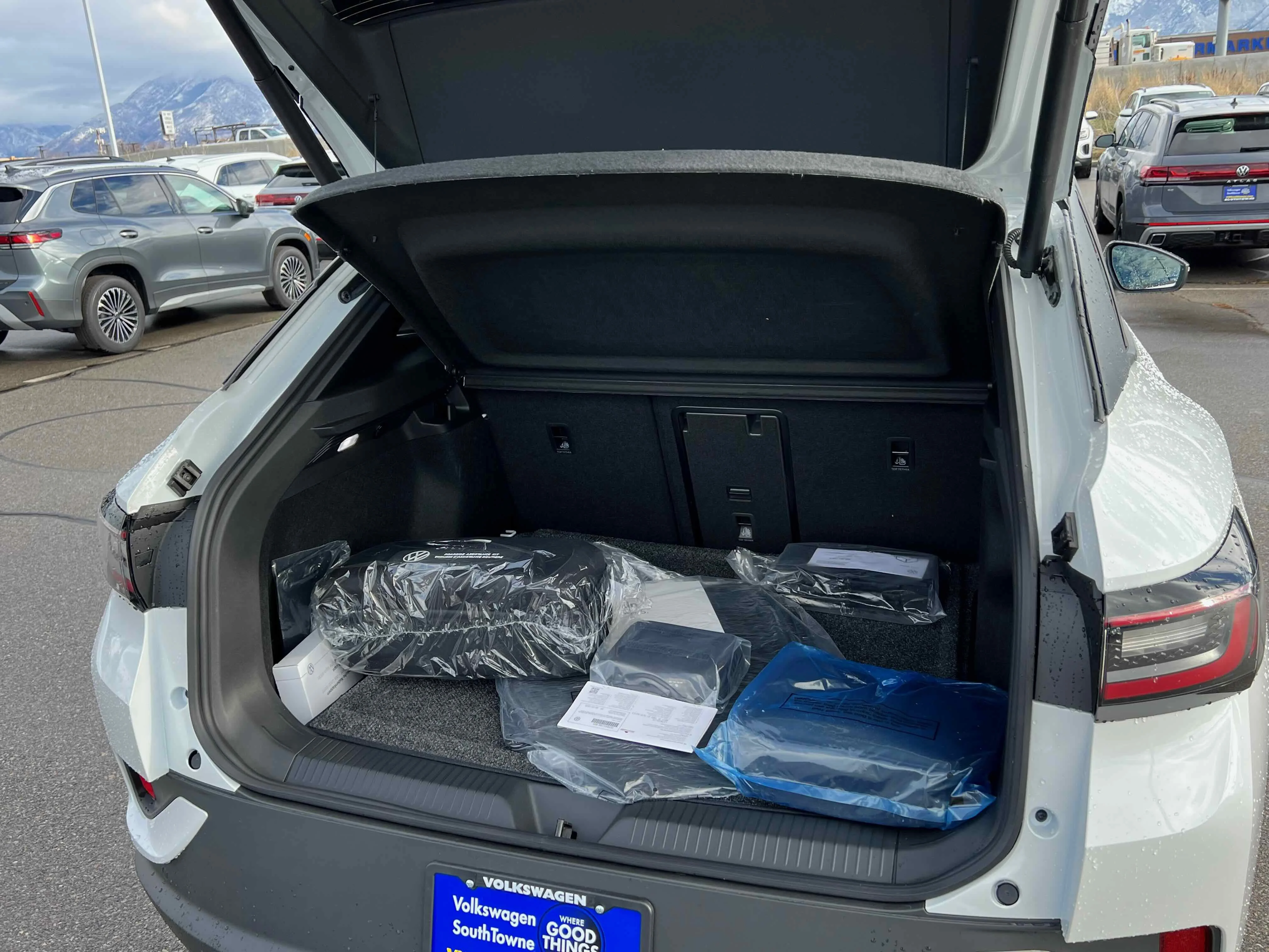 New 2026 Opal White Volkswagen Pro S Plus image 12