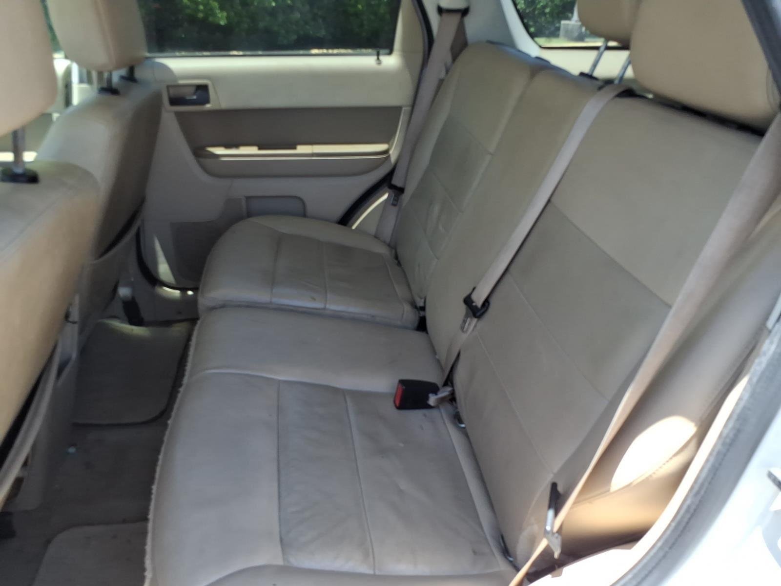 Used 2012 White Suede Ford XLT image 23