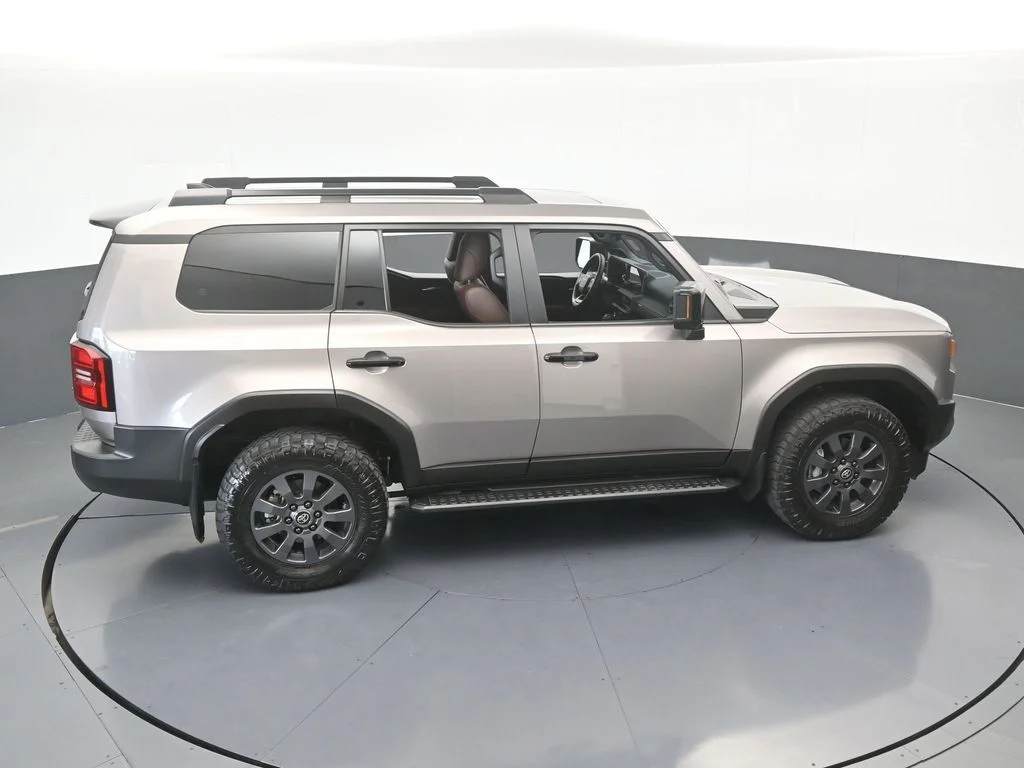 Used 2025 Meteor Toyota Base image 55
