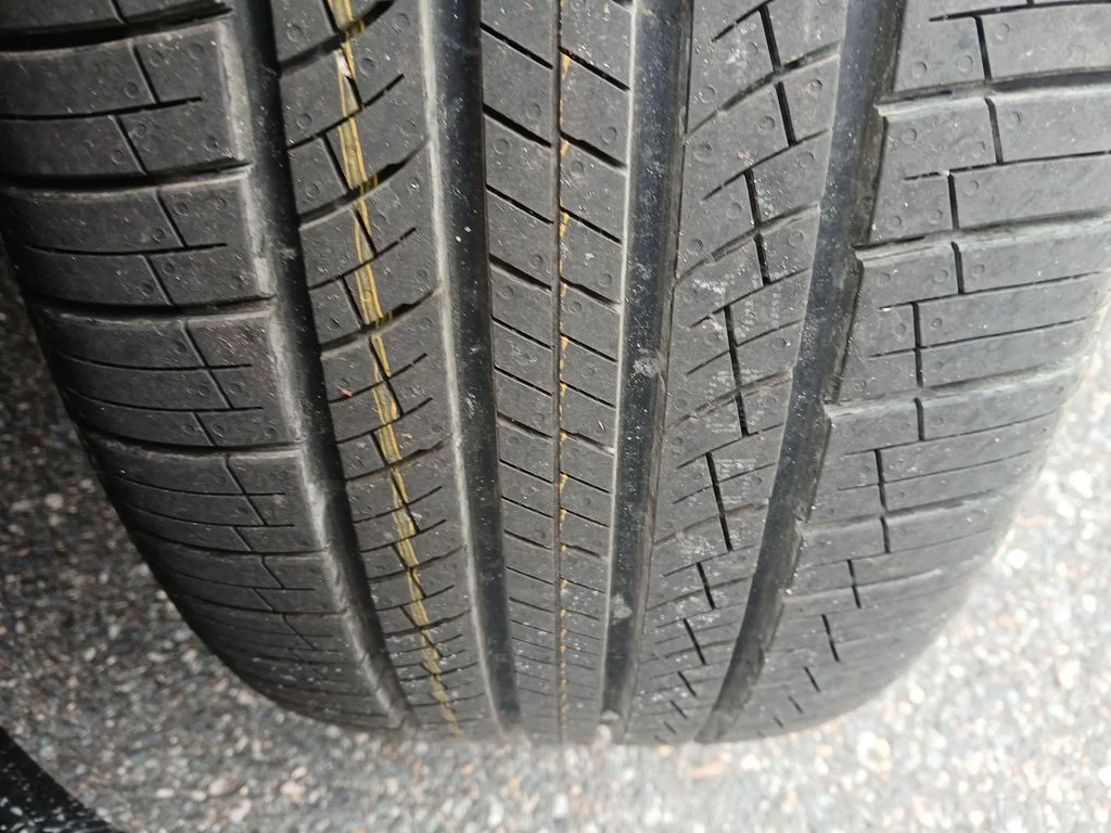 New 2026 Black Volkswagen 2.0T SE w/Technology image 26