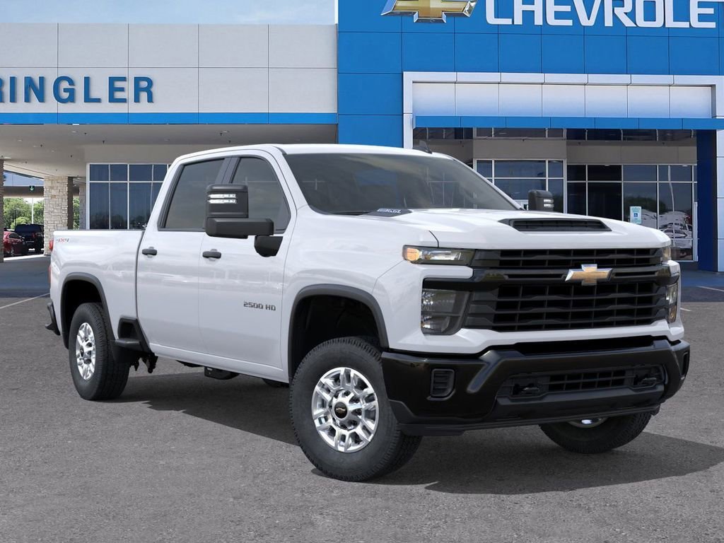 New 2026 Summit White Chevrolet WT image 7