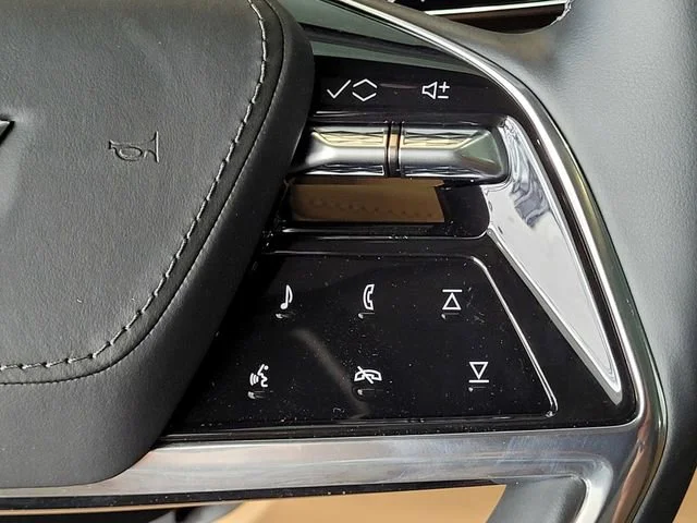 2025 Cadillac Escalade IQ Sport 2 - Photo 25