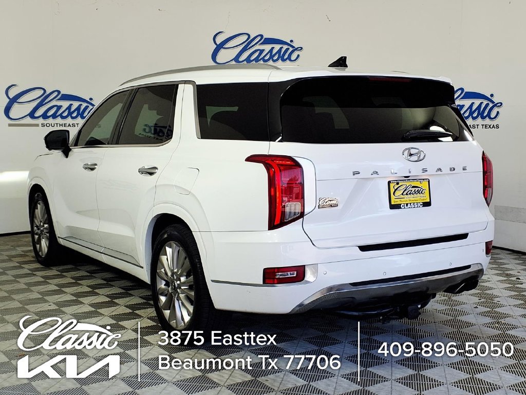Used 2020 White Hyundai Limited image 2