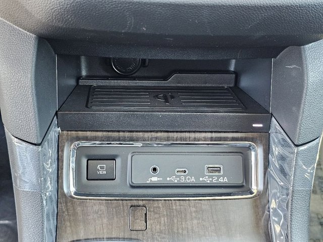 New 2026 CRYSTAL WHITE PEARL Subaru Touring 7-Passenger image 29