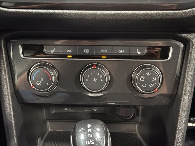 Used 2024  Volkswagen 2.0T Wolfsburg Edition image 23