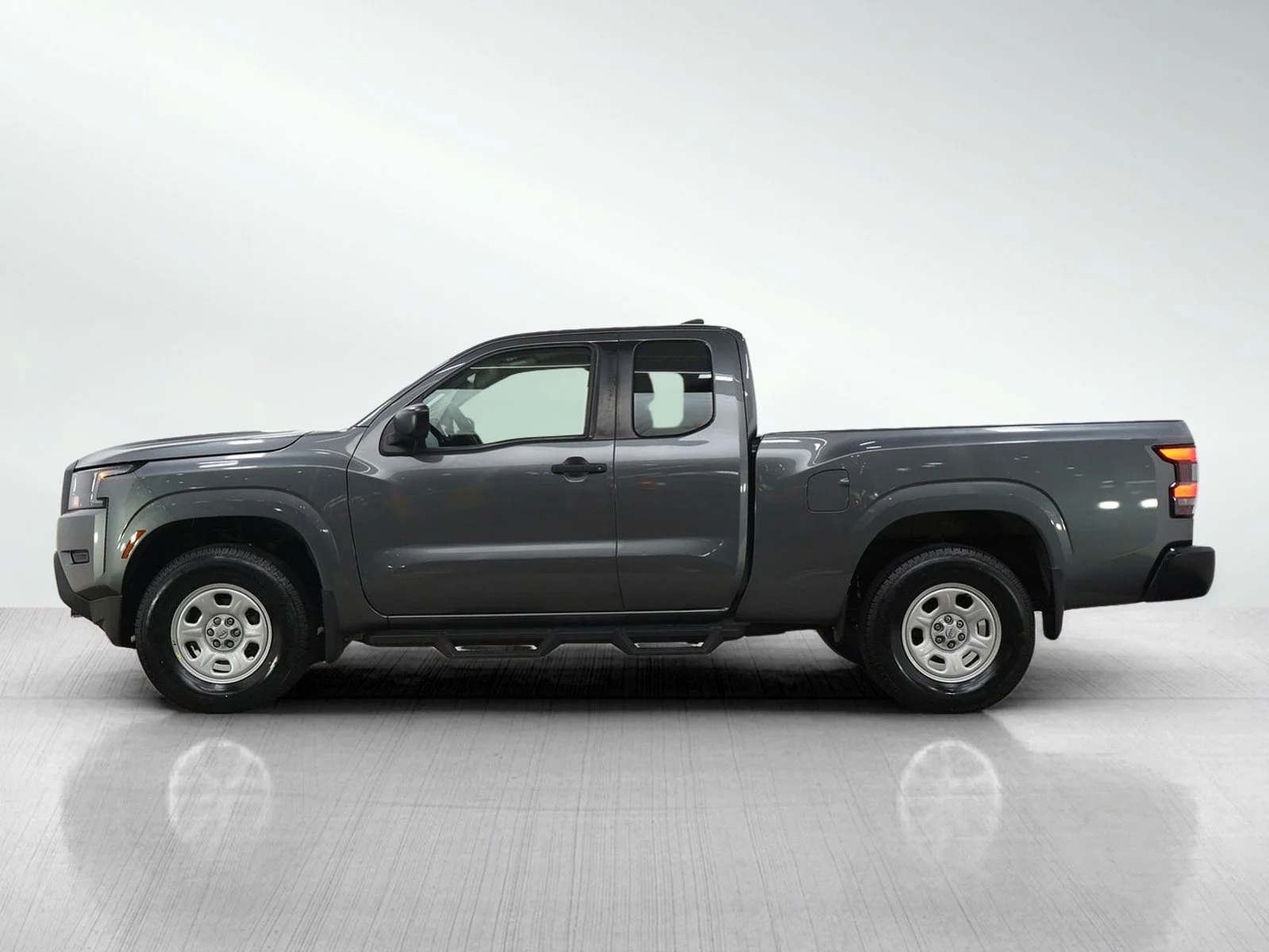Used 2023 Nissan Frontier S with VIN 1N6ED1CM4PN660616 for sale in Burnsville, Minnesota