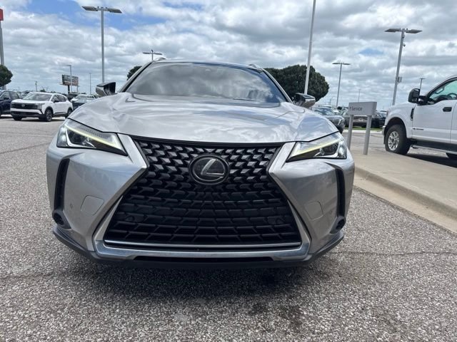 Used 2019 Silver Lexus 200 Base image 2