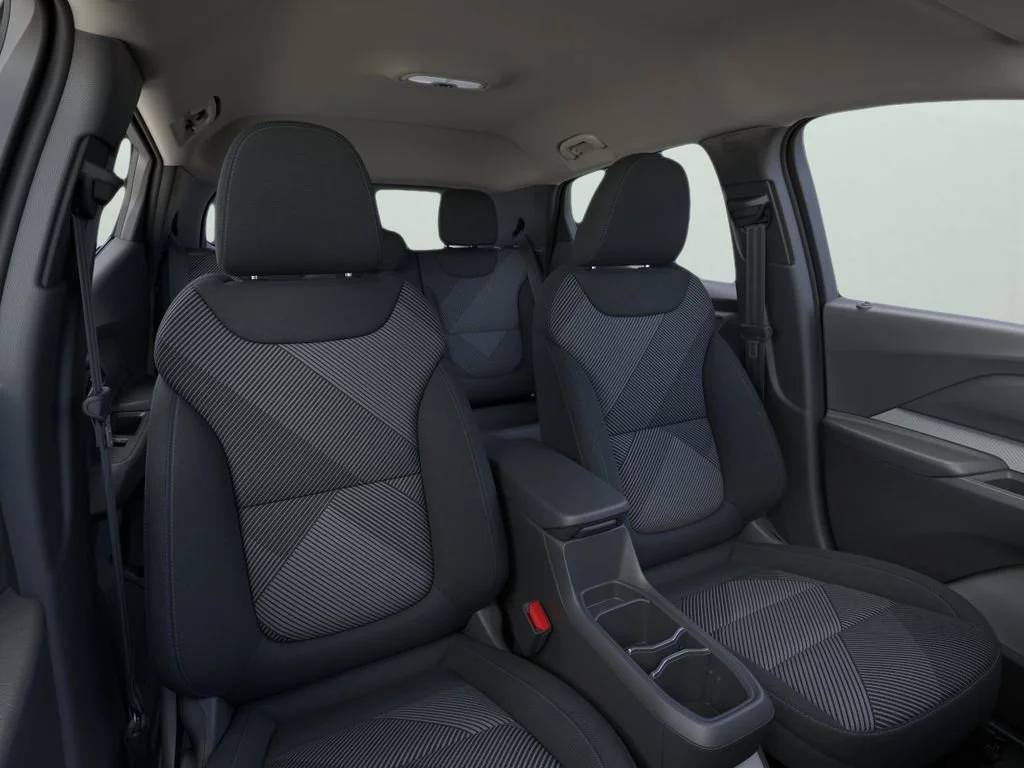 2027 Chevrolet Bolt LT - Photo 10