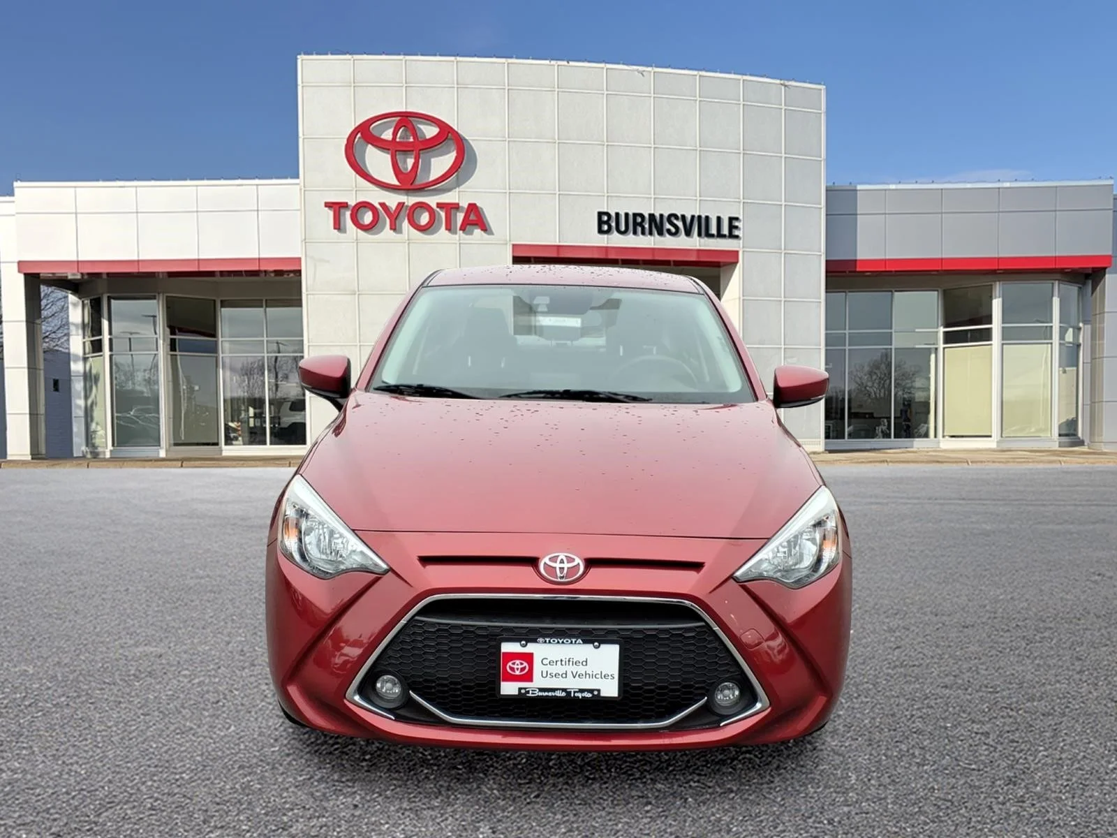 Certified Used 2020  Toyota LE image 9