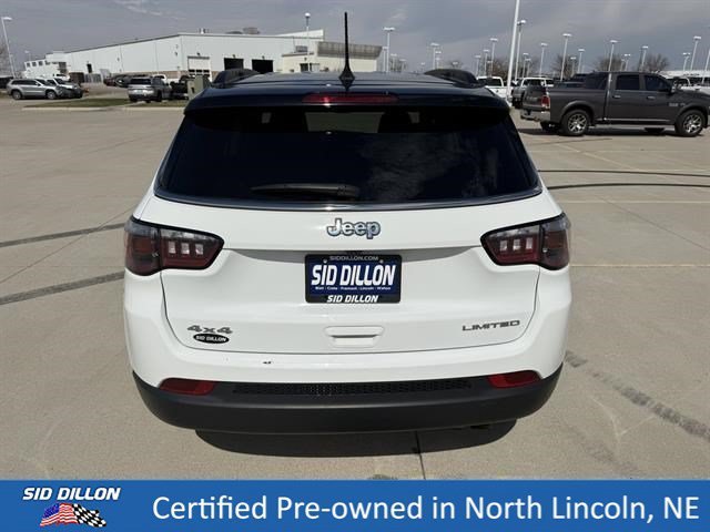 Used 2022 Bright White Clearcoat Jeep Limited image 5
