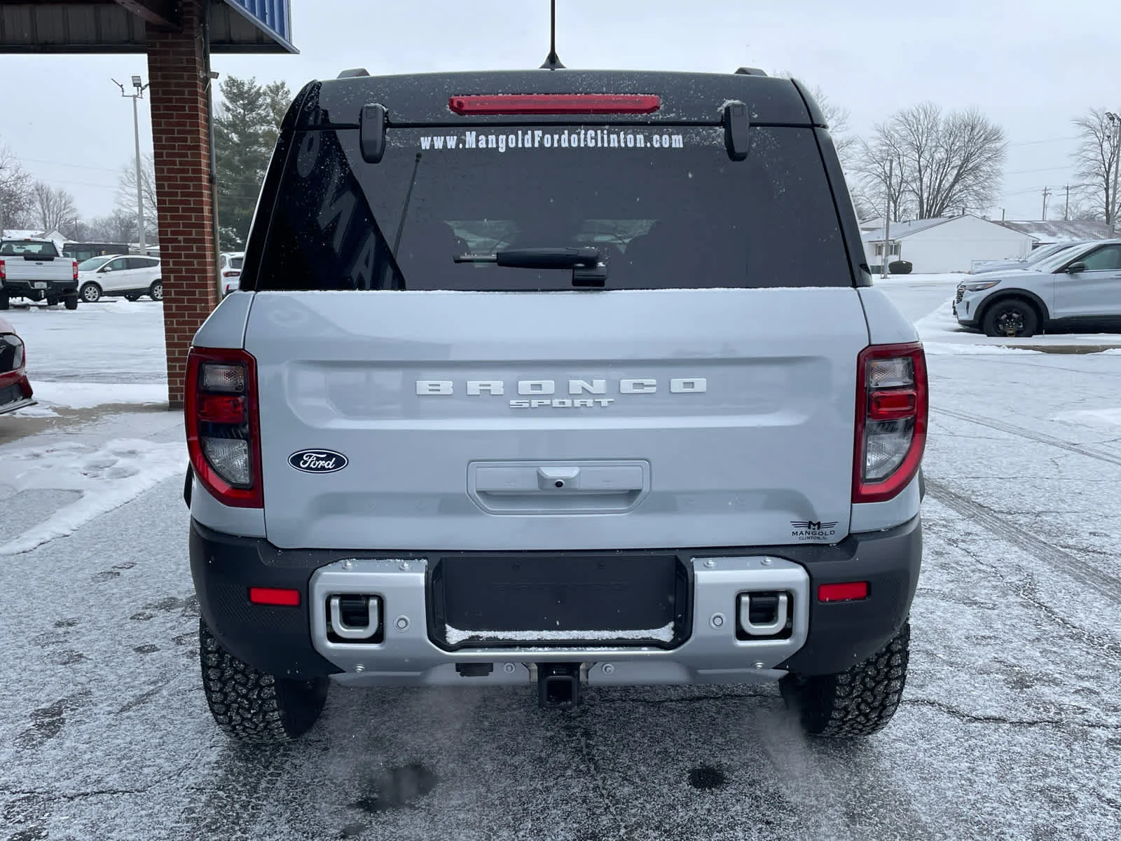 New 2026 Space White Metallic Ford Outer Banks® image 20