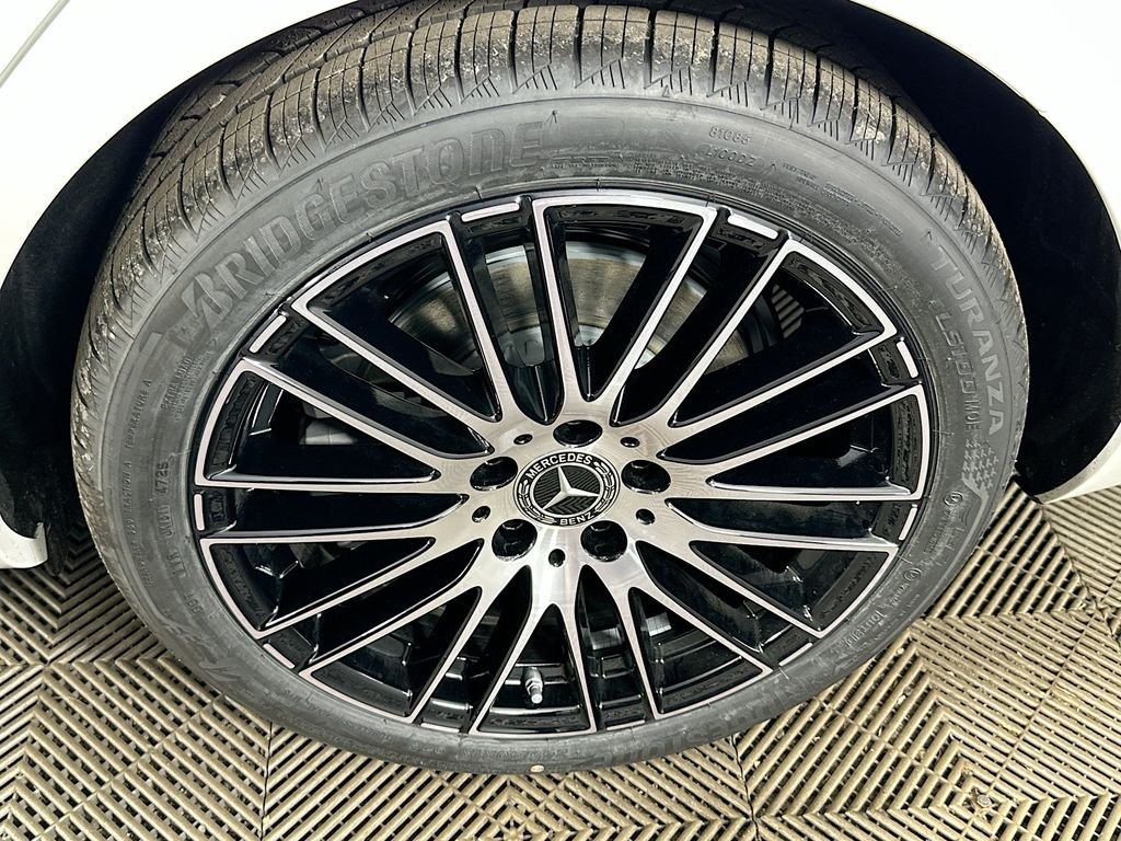 New 2026 Polar White Mercedes-Benz C 300 image 32