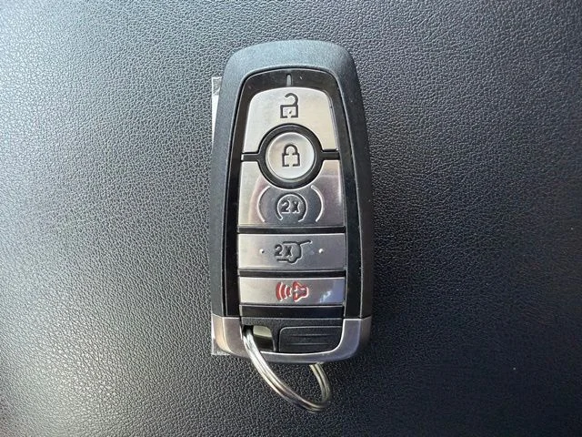 Used 2024 White Ford Platinum image 30