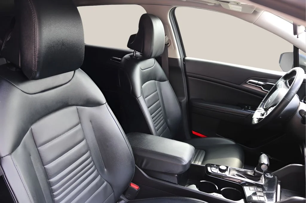 Used 2024 Gray Kia SX-Prestige image 21