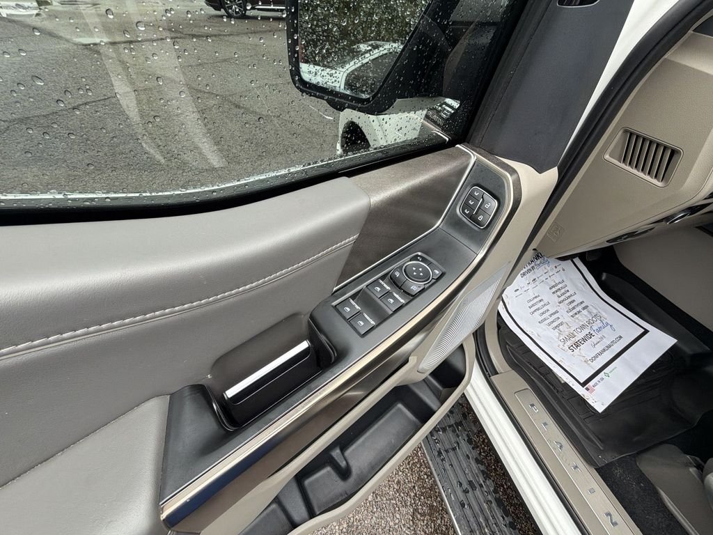 Used 2024 White Ford Platinum image 13