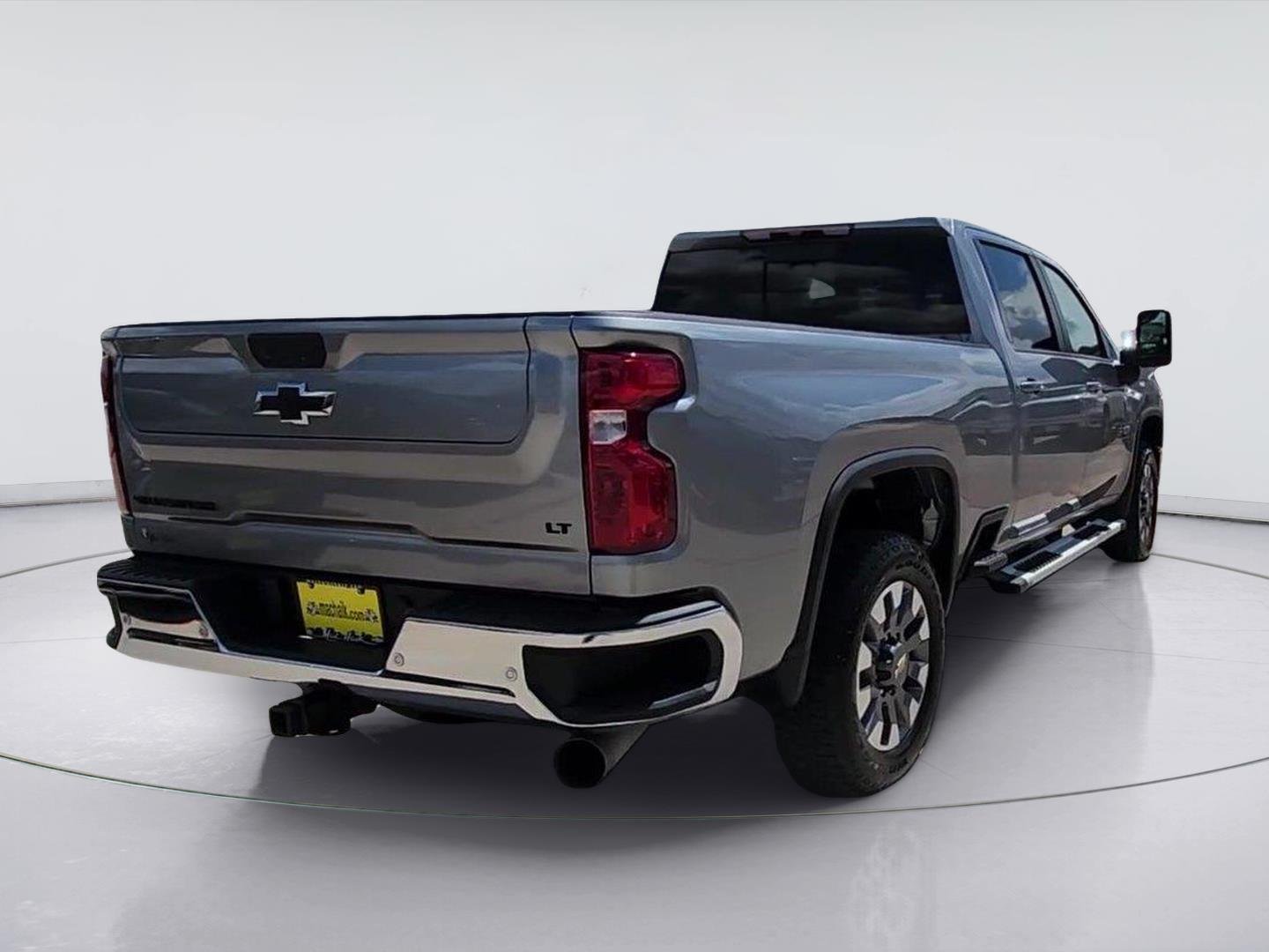 2025 Chevrolet Silverado 2500 HD photo 8 of 33