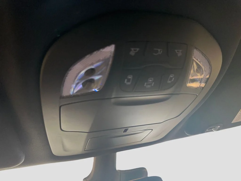 2026 Chrysler Pacifica Select - Photo 16