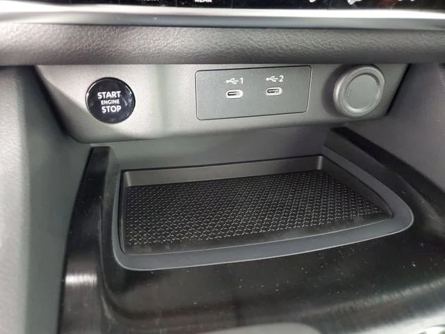 New 2026 Everest White Pearl TriCoat Nissan SV image 21