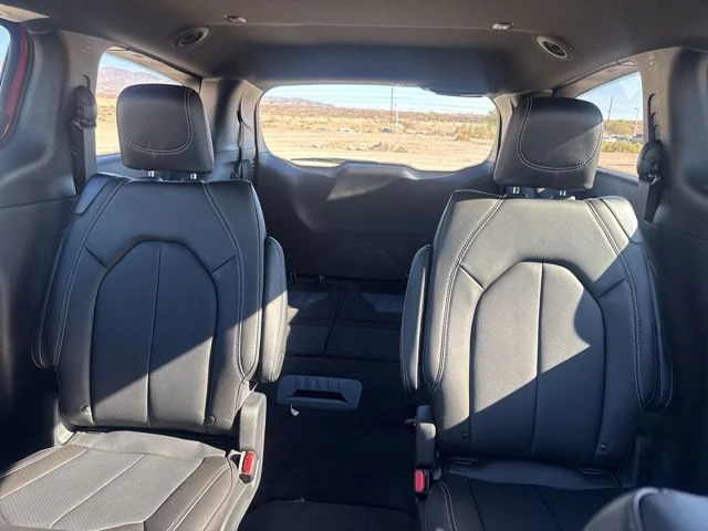 2026 Chrysler Pacifica Select - Photo 23