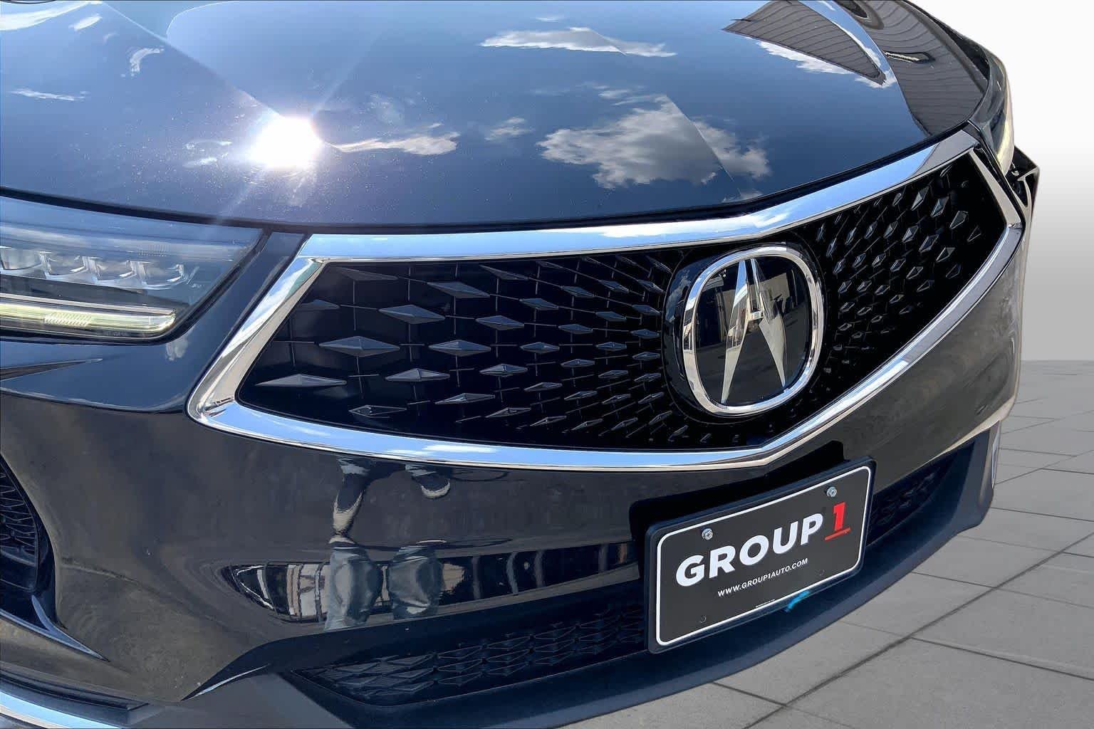 Used 2024 Majestic Black Pearl Acura  image 29