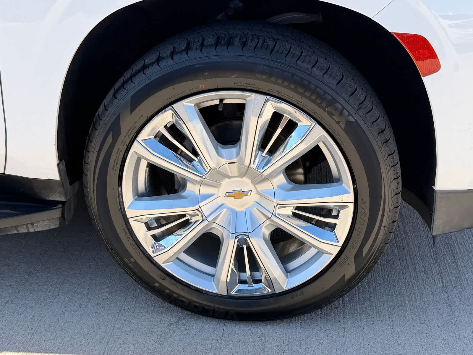 Used 2021 Summit White Chevrolet LT image 10