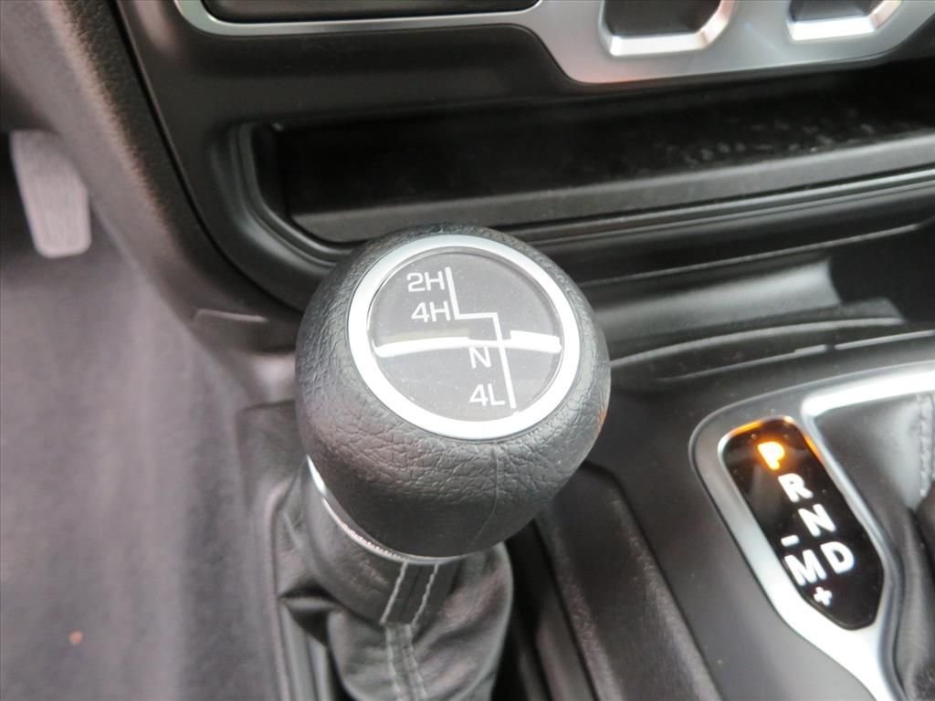 New 2026 Hydro Blue Pearlcoat Jeep Sport image 23