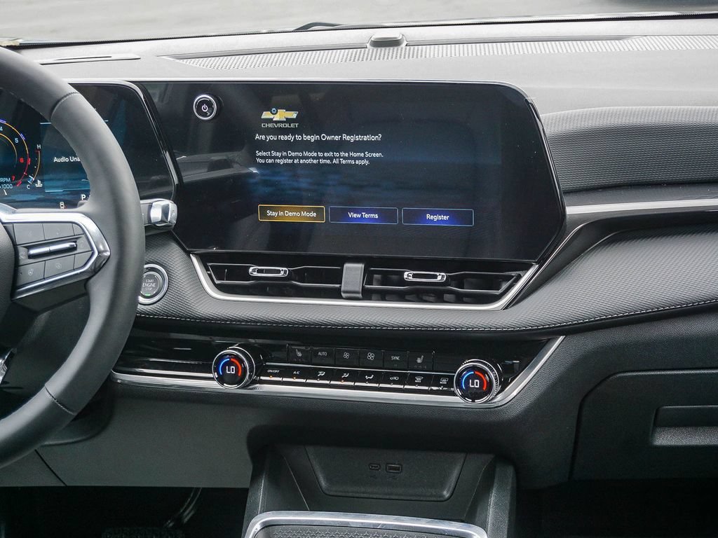 2027 Chevrolet Equinox LT - Photo 15