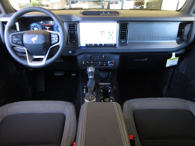 2025 Ford Bronco 4-Door Base - Photo 19