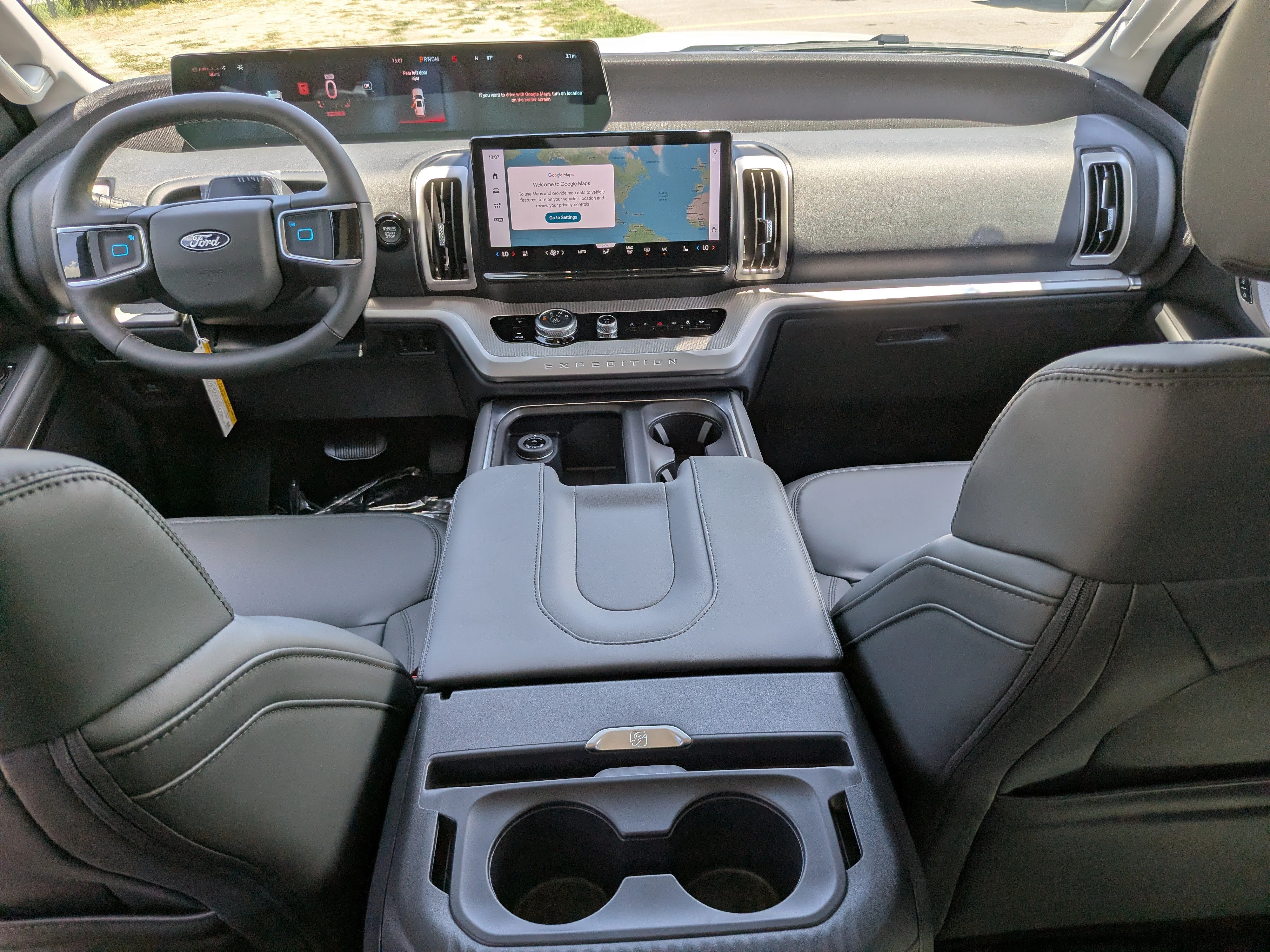 New 2027 Star White Metallic Tri-Coat Ford Active image 11