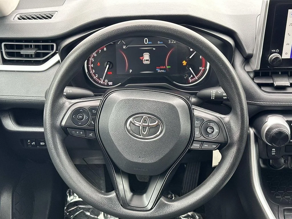 Used 2024 White Toyota LE image 20