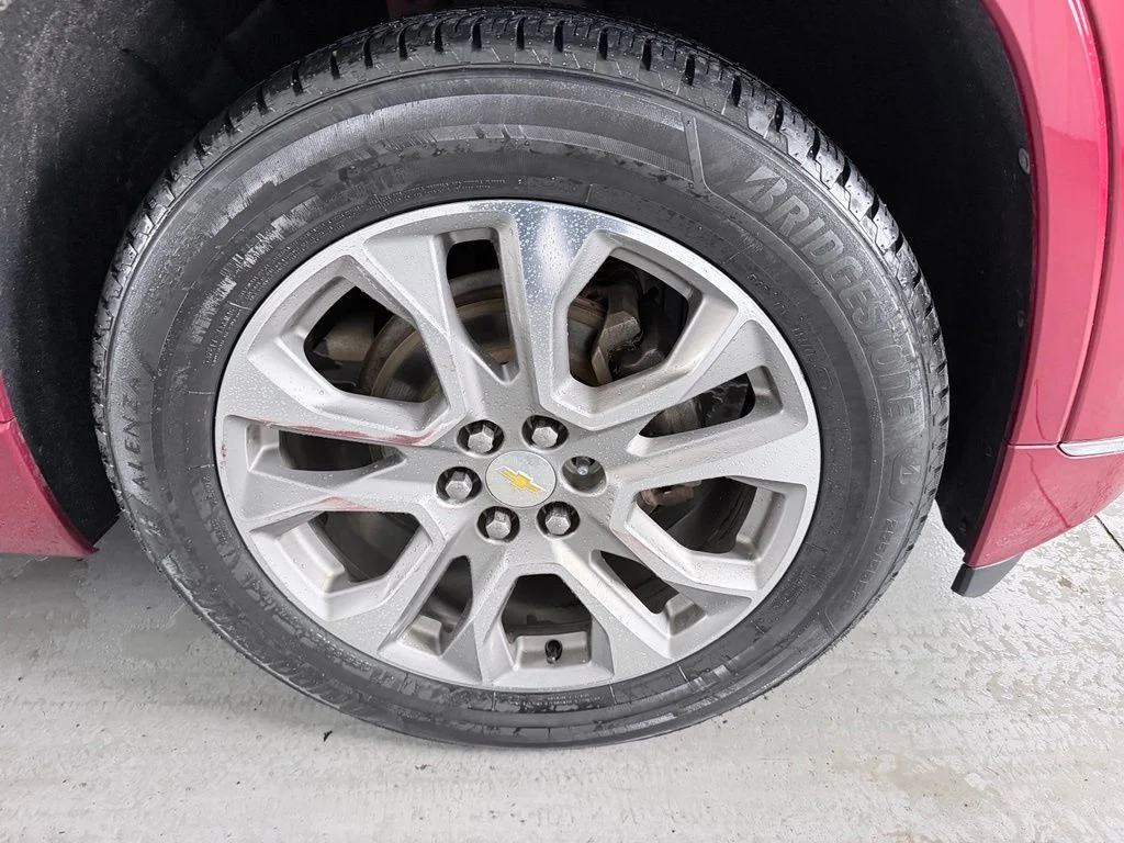 Used 2019 Red Tintcoat Chevrolet Premier image 4
