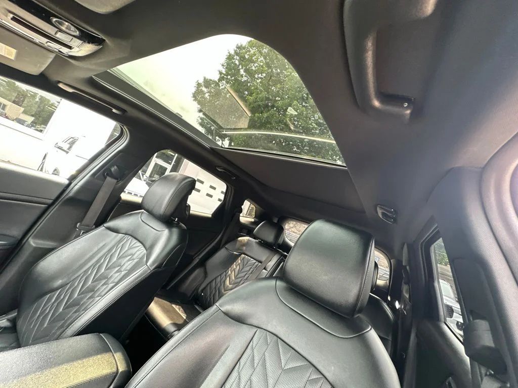 Used 2023 Black Kia X-Line image 11