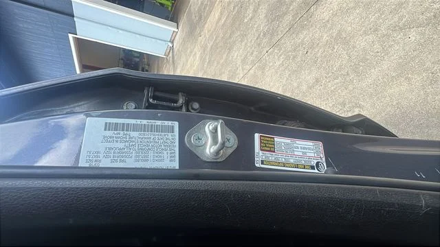 Used 2018 Gray Acura Base image 32