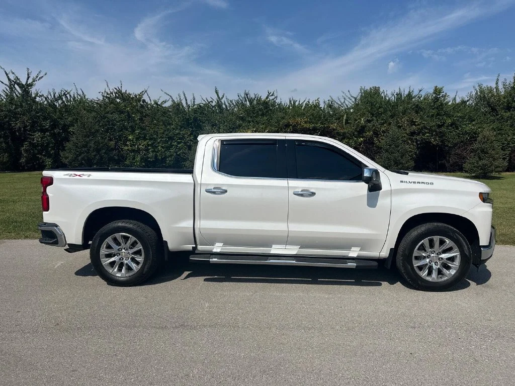 Used 2019 Beige Chevrolet LTZ image 12