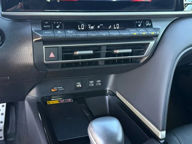 Certified Used 2025 MIDNIGHT BLACK METALLIC Toyota XSE image 21