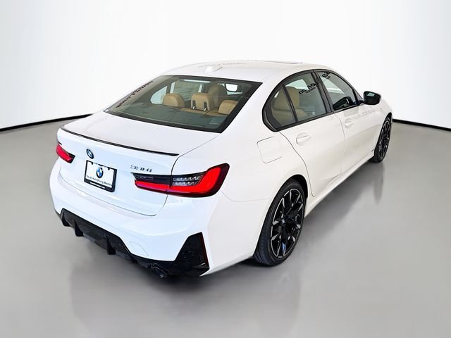 2026 BMW 3 Series 330i - Photo 7