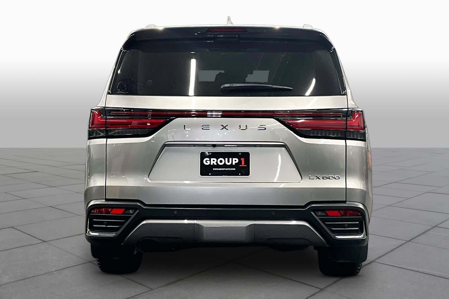 Pre-Owned 2022 Lexus LX 600 Luxury